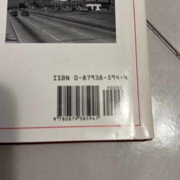 THE AMERICAN GAS STATION Excellent Condition vintage gas station history book - Picture 3 of 8